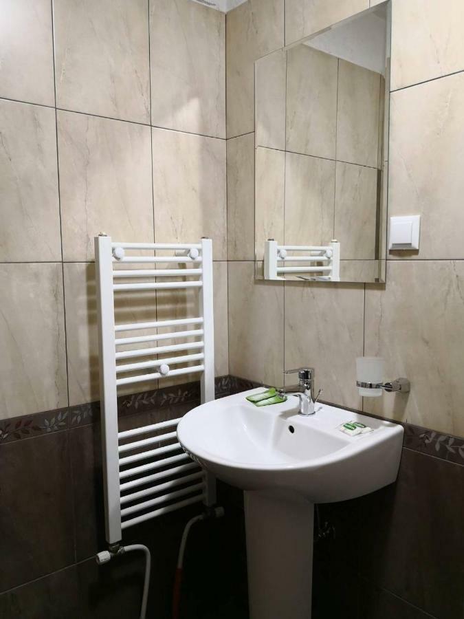 Yurukovata Kashta Hotel โคปริฟชทิทซา ภายนอก รูปภาพ